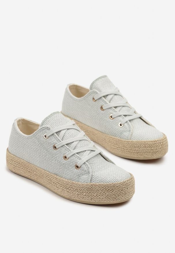 Renee - Jasnozielone Trampki Ozdobione Plecionką Filatera. Okazja: na co dzień. Kolor: zielony. Materiał: jeans, materiał. Wzór: aplikacja. Obcas: na platformie. Styl: elegancki, casual