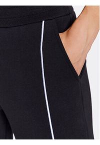 Armani Exchange Spodnie dresowe 6RYP70 YJBRZ 1200 Czarny Regular Fit. Kolor: czarny. Materiał: bawełna, dresówka #4