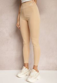 Renee - Beżowe Legginsy High Waist z Gumką w Pasie Cloen. Okazja: na co dzień, na spacer. Stan: podwyższony. Kolor: beżowy. Styl: klasyczny, casual #4