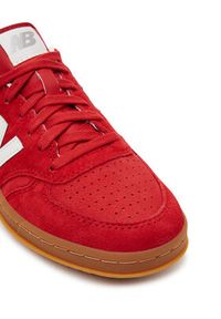 New Balance Sneakersy CT500FB Czerwony. Kolor: czerwony. Materiał: skóra, zamsz
