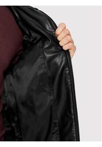 Trussardi Jeans - Trussardi Kurtka z imitacji skóry 52S00758 Czarny Regular Fit. Kolor: czarny. Materiał: syntetyk #3