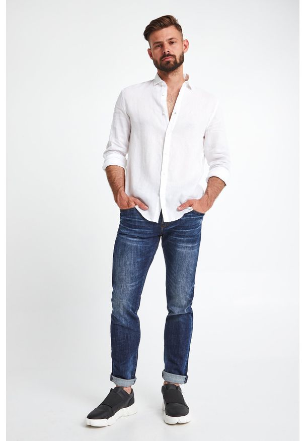 Armani Exchange - KOSZULA ARMANI EXCHANGE. Materiał: len. Wzór: haft. Styl: klasyczny