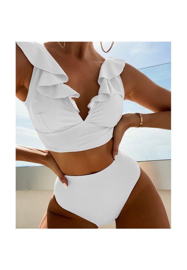 Intica - Dwuczęściowy strój kąpielowy z falbankami i wysoką talią Iolanthe. Kolor: biały. Materiał: materiał