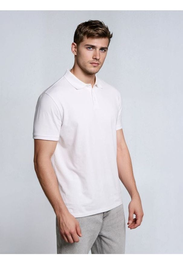 Sinsay - Koszulka polo - biały. Typ kołnierza: polo. Kolor: biały