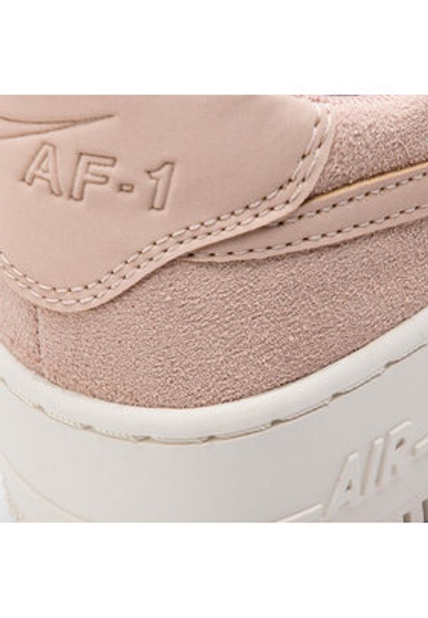 Nike Sneakersy Af1 Sage Low AR5339 201 Beżowy. Kolor: beżowy. Materiał: skóra, zamsz