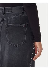 Tommy Jeans Spódnica jeansowa Layla DW0DW21576 Czarny Regular Fit. Kolor: czarny. Materiał: bawełna #3
