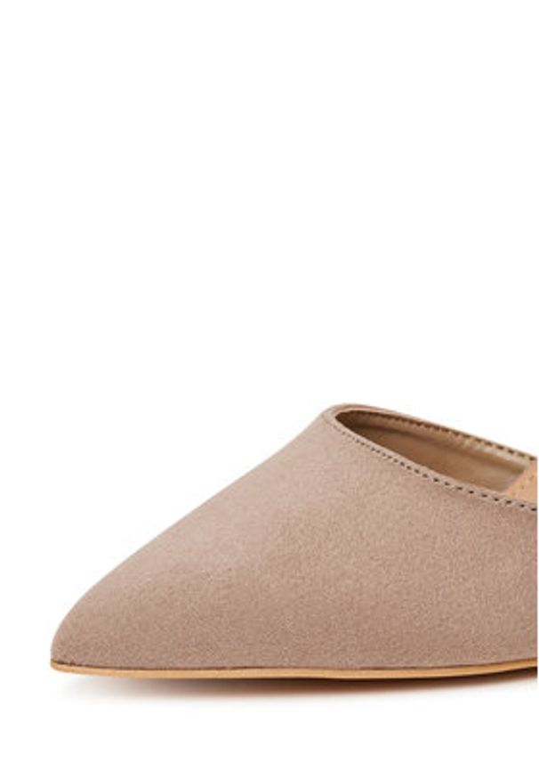 DeeZee Czółenka HTA917-2A Beżowy. Kolor: beżowy. Materiał: materiał