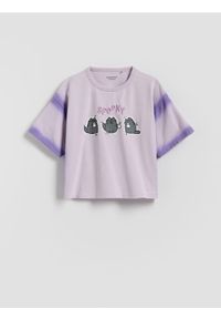 Reserved - T-shirt Pusheen - lawendowy. Kolor: fioletowy. Materiał: bawełna