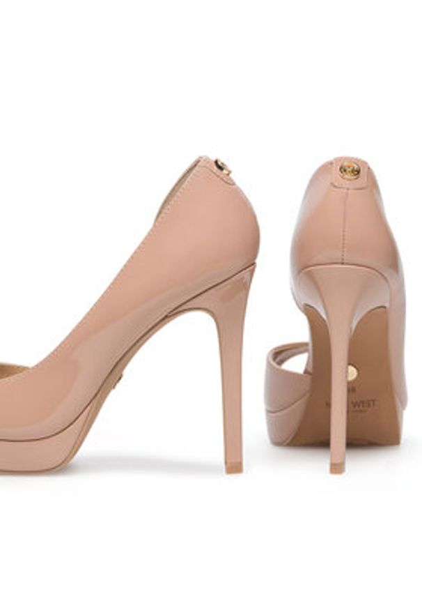 Nine West Szpilki WFA2733-1 Beżowy. Kolor: beżowy. Materiał: syntetyk. Obcas: na szpilce