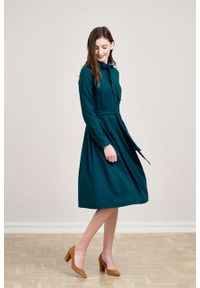 Marie Zélie - Sukienka Leandra ciemna zieleń. Typ kołnierza: kokarda. Materiał: bawełna, wiskoza, tkanina, materiał. Długość rękawa: długi rękaw #5