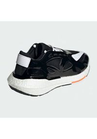 Adidas - Buty adidas by Stella McCartney Ultraboost 22 W GY6087 czarne. Zapięcie: sznurówki. Kolor: czarny. Materiał: materiał, syntetyk, guma. Szerokość cholewki: normalna. Model: Adidas Stella McCartney