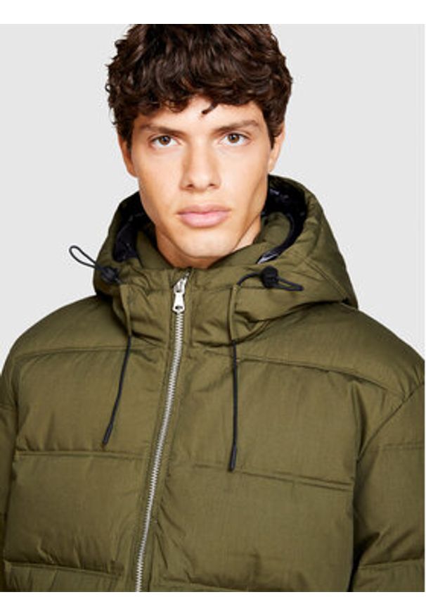 Sisley Kurtka zimowa 23VFSN02J Zielony Regular Fit. Kolor: zielony. Materiał: syntetyk. Sezon: zima