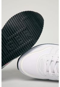 TOMMY HILFIGER - Tommy Hilfiger - Buty. Nosek buta: okrągły. Zapięcie: sznurówki. Kolor: biały. Materiał: materiał, syntetyk, skóra ekologiczna, guma, zamsz. Szerokość cholewki: normalna. Obcas: na obcasie. Wysokość obcasa: średni #2