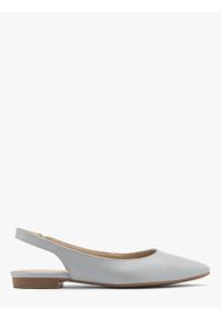 Ryłko - Błękitne baleriny typu slingback ZOE. Kolor: niebieski. Materiał: skóra. Szerokość cholewki: normalna. Styl: street