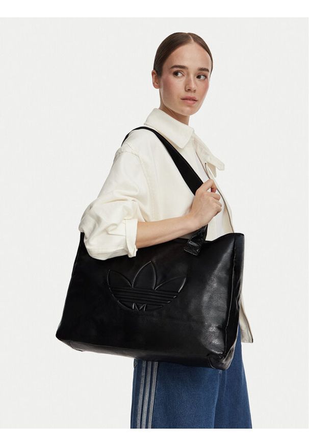 Adidas - adidas Torebka Shopper Metallic Pu Bag KR1565 Czarny. Kolor: czarny. Materiał: skórzane
