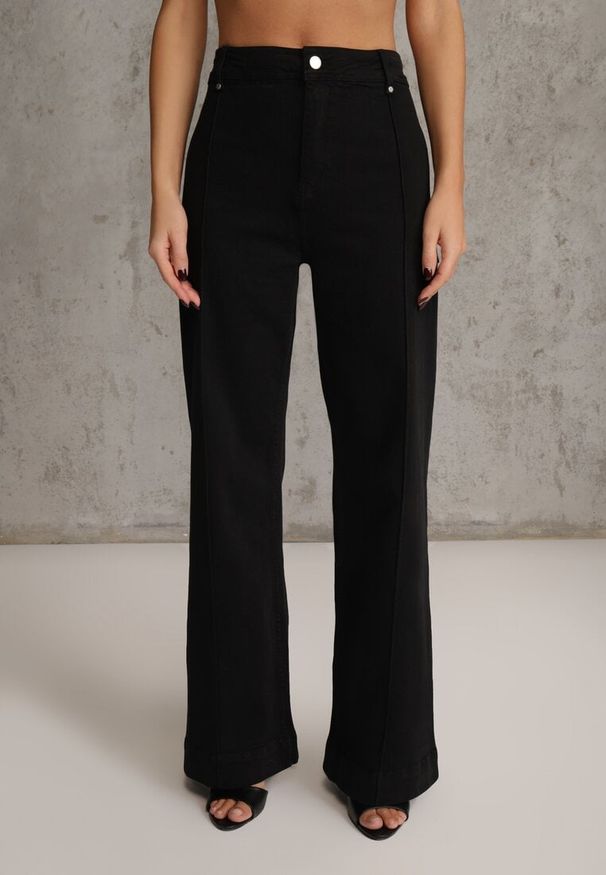 Renee - Czarne Jeansy Wide Leg High Waist z Bawełny Savarophila. Okazja: na co dzień. Stan: podwyższony. Kolor: czarny. Wzór: aplikacja. Styl: klasyczny, casual