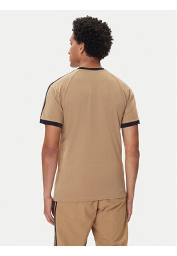 Adidas - adidas T-Shirt adicolor Classics 3-Stripes JY1370 Beżowy Slim Fit. Kolor: beżowy. Materiał: bawełna