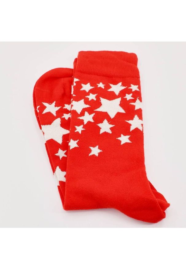 Happy-Socks - Happy Socks 1-Pack Stars - Zestaw prezentowy z bawełny unisex. Kolor: czerwony. Materiał: poliester, poliamid, bawełna, włókno, elastan. Wzór: kolorowy