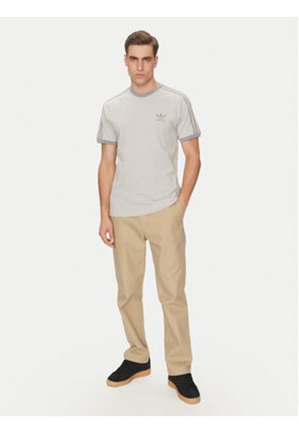 Adidas - adidas T-Shirt adicolor Classics 3-Stripes JN7016 Szary Slim Fit. Kolor: szary. Materiał: bawełna