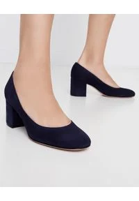 GIANVITO ROSSI - Granatowe buty na obcasie Gilda. Kolor: niebieski. Materiał: zamsz, jeans. Obcas: na obcasie. Styl: elegancki, klasyczny. Wysokość obcasa: niski