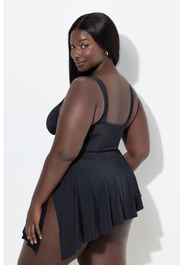 ULLA POPKEN - Damska Sukienka Kąpielowa drapowanie miękkie miseczki. Kolekcja: plus size. Kolor: czarny. Materiał: poliamid, materiał, elastan