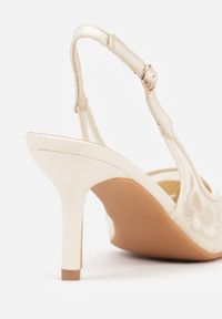 Born2be - Jasnobeżowe Sandały na Szpilce z Haftowanym Wzorem Iphiserris. Zapięcie: sprzączka. Kolor: beżowy. Materiał: jeans. Wzór: haft. Obcas: na szpilce. Styl: klasyczny #8