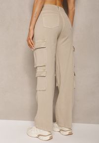 Renee - Beżowe Spodnie Typu Bojówki z Bawełny High Waist z Kieszeniami Zefara. Stan: podwyższony. Kolor: beżowy. Materiał: bawełna