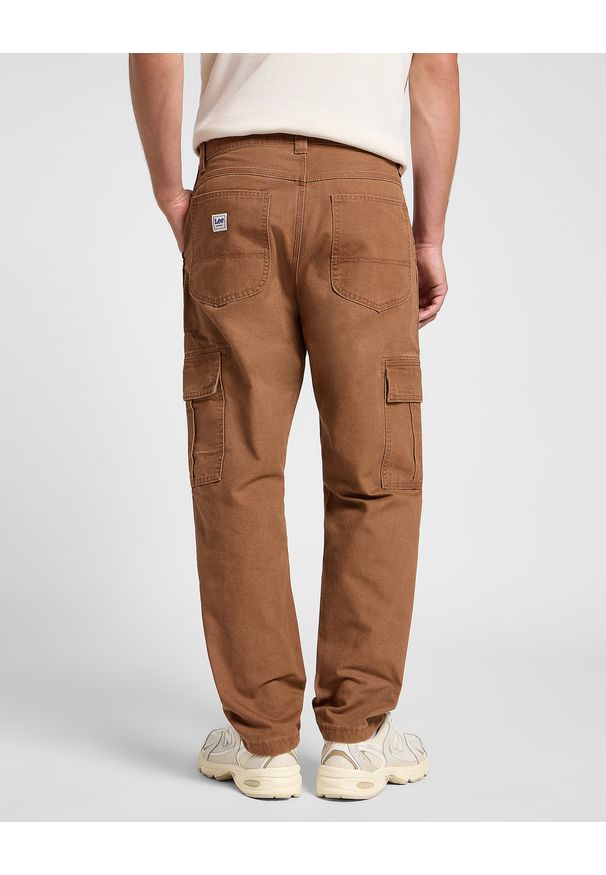 Lee - MESKIE SPODNIE MATERIAŁOWE LEE CARGO PANT BURLWOOD 112364175. Materiał: materiał