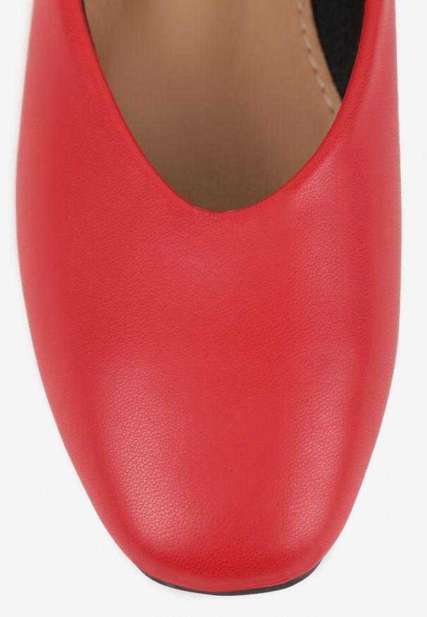 Renee - Czerwone Balerinki na Płaskiej Podeszwie w Stylu Mary Jane Ozdobione Kwadratowym Noskiem Treloma. Zapięcie: pasek. Kolor: czerwony. Materiał: jeans. Wzór: aplikacja. Obcas: na płaskiej podeszwie. Styl: elegancki, klasyczny. Wysokość obcasa: niski