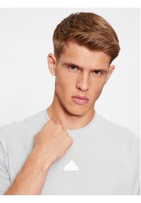 Adidas - adidas T-Shirt Future Icons 3-Stripes IN1616 Szary Loose Fit. Kolor: szary. Materiał: bawełna #5