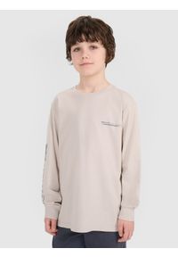 4f - 4F Longsleeve oversize z nadrukiem chłopięcy - szary 146 (10-11 lat). Okazja: na co dzień. Kolor: szary. Materiał: bawełna, jersey, tkanina. Długość rękawa: długi rękaw. Długość: długie. Wzór: nadruk. Sezon: lato. Styl: sportowy, klasyczny, elegancki, casual