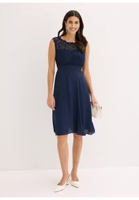 bonprix - Sukienka mini z koronką. Kolor: niebieski. Materiał: koronka. Wzór: koronka. Styl: elegancki. Długość: mini #3