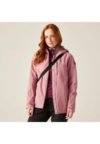 Regatta - Kurtka turystyczna przeciwdeszczowa damska Birchdale wodoodporna. Kolor: różowy. Materiał: tkanina, poliester. Sport: turystyka piesza #1