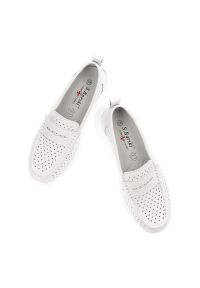 Białe Półbuty S.Barski Stylowe Obuwie Damskie. Kolor: biały. Szerokość cholewki: normalna. Styl: elegancki #6