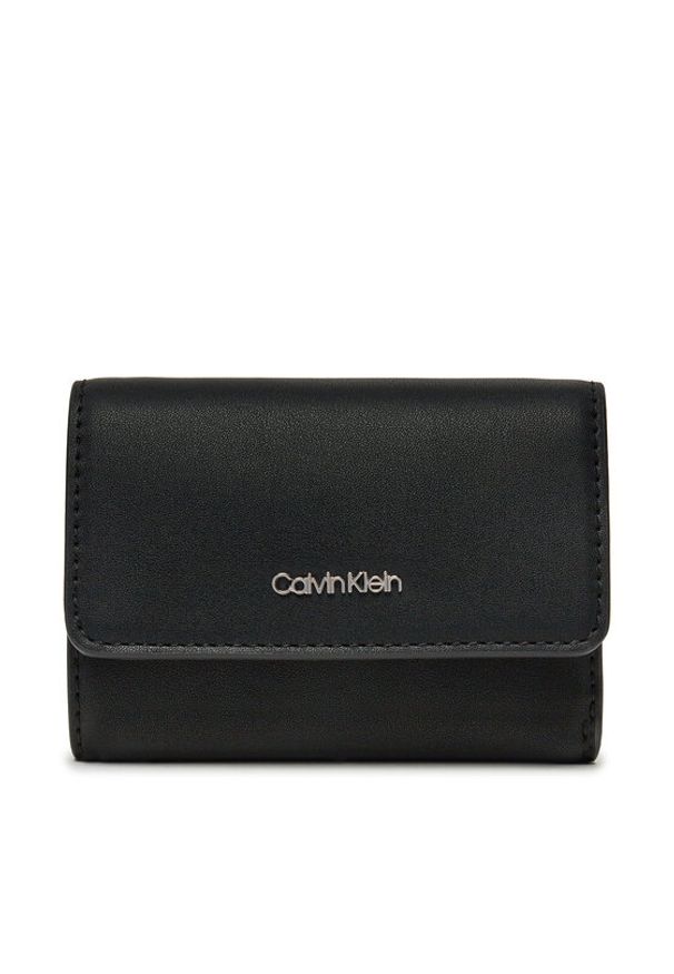 Calvin Klein Portfel damski Ck Must Small Trifold W/Zip LV04F1030G Czarny. Kolor: czarny. Materiał: skóra