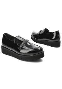 Czarne Półbuty Armodo Eleganckie Buty Damskie. Okazja: na spacer, na spotkanie biznesowe. Zapięcie: pasek. Kolor: czarny. Materiał: lakier, skóra. Wzór: aplikacja. Obcas: na platformie. Styl: elegancki #5