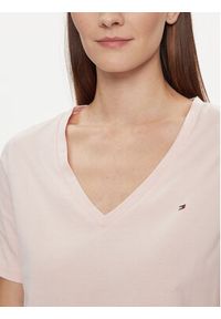 TOMMY HILFIGER - Tommy Hilfiger T-Shirt Modern WW0WW39781 Różowy Regular Fit. Kolor: różowy. Materiał: bawełna #5