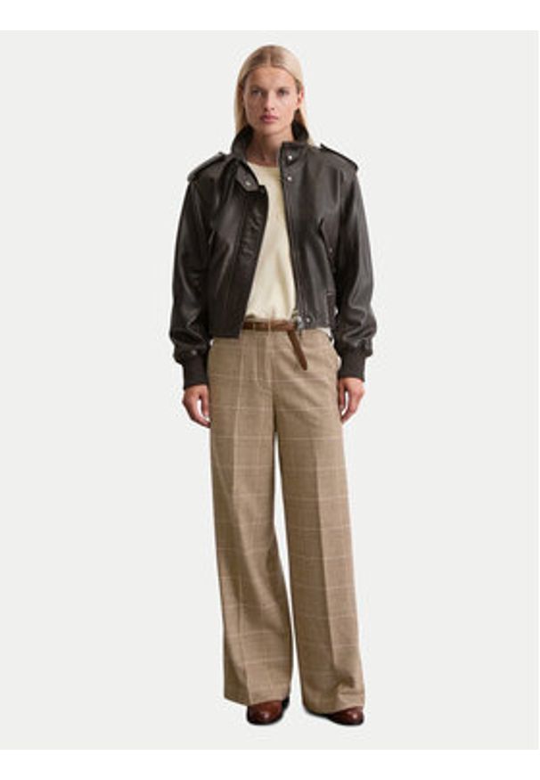 Marc O'Polo Kurtka skórzana 508 7018 73009 Brązowy Regular Fit. Typ kołnierza: polo. Kolor: brązowy. Materiał: skóra