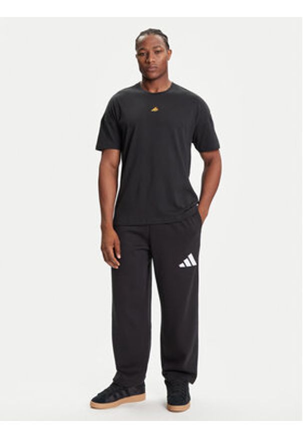 Adidas - adidas T-Shirt Fortnite Graphic JV7964 Czarny Loose Fit. Kolor: czarny. Materiał: bawełna