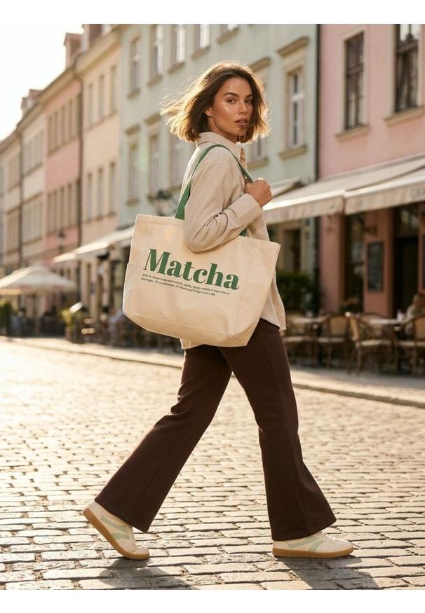 Sinsay - Spodnie flare basic - brązowy. Kolor: brązowy