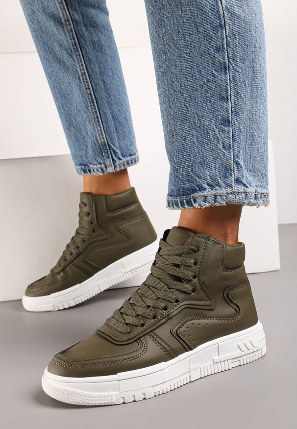 Renee - Zielone Sneakersy Sznurowane za Kostkę na Płaskiej Podeszwie Gitaria. Wysokość cholewki: za kostkę. Kolor: zielony. Obcas: na płaskiej podeszwie