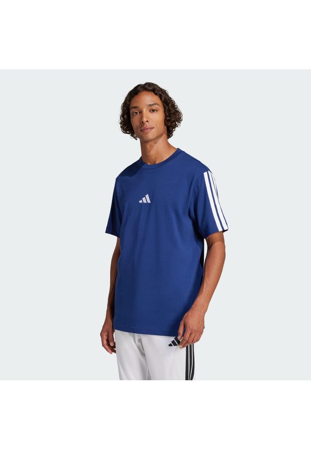 Adidas - Koszulka Essentials 3-Stripes Single. Kolor: niebieski, wielokolorowy, biały. Materiał: bawełna. Sport: fitness