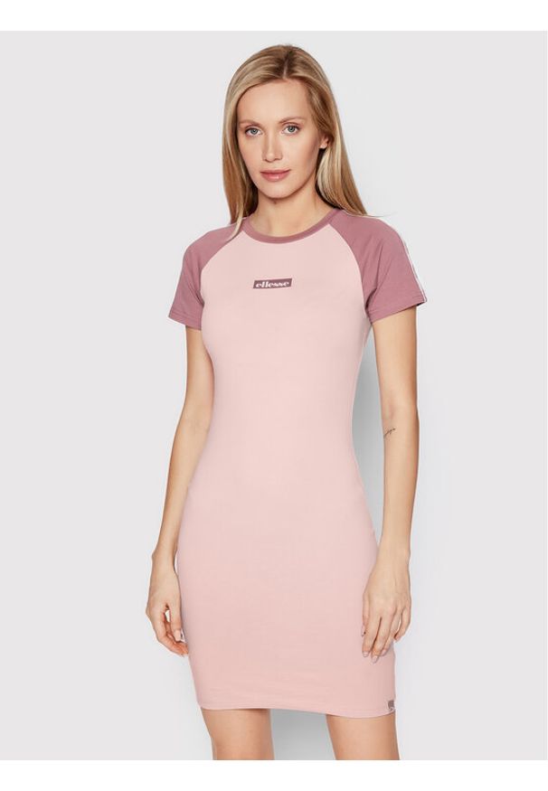 Sukienka codzienna Ellesse. Okazja: na co dzień. Kolor: różowy. Typ sukienki: proste. Styl: casual