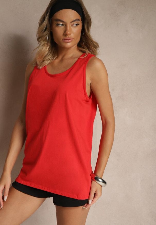 Renee - Czerwona Basicowa Koszulka z Bawełny Zirevina. Kolor: czerwony. Materiał: bawełna