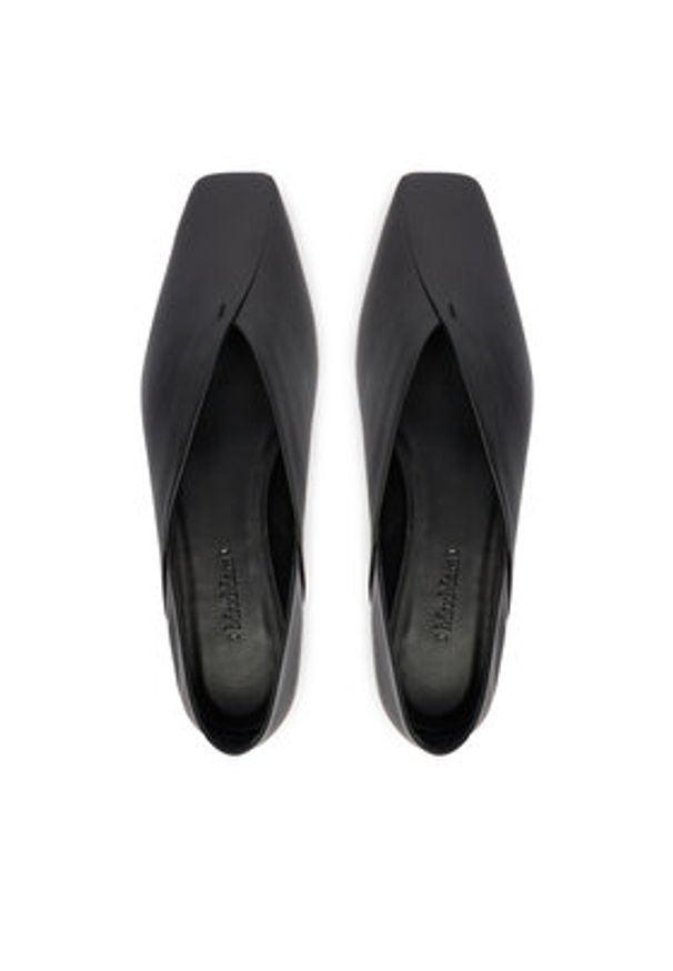 Max Mara Baleriny 2614521451600 Czarny. Kolor: czarny. Materiał: skóra