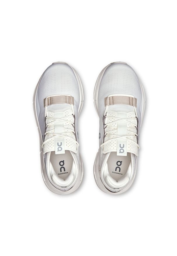 On - Sneakersy męskie ON Cloudnova 2 Men Ice | Sand. Okazja: na co dzień. Kolor: biały. Materiał: materiał. Szerokość cholewki: normalna