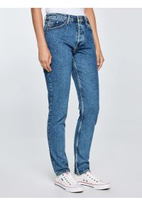 Big-Star - Jeansy damskie z kolekcji Authentic niebieskie Authentic 400. Kolor: niebieski. Wzór: aplikacja, haft. Sezon: lato. Styl: klasyczny, sportowy, vintage, elegancki #3