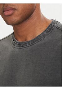 G-Star RAW - G-Star Raw T-Shirt Washed Distressed D28896-E401 Czarny Relaxed Fit. Kolor: czarny. Materiał: bawełna #4