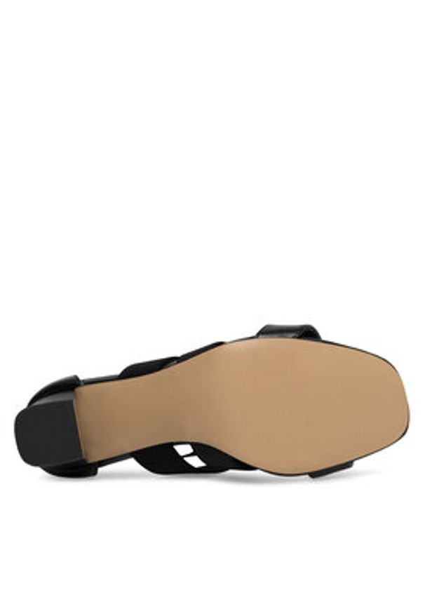 Lasocki Sandały WYL3119-1Z Czarny. Kolor: czarny. Materiał: materiał