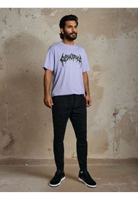 Sinsay - Spodnie jogger - czarny. Kolor: czarny